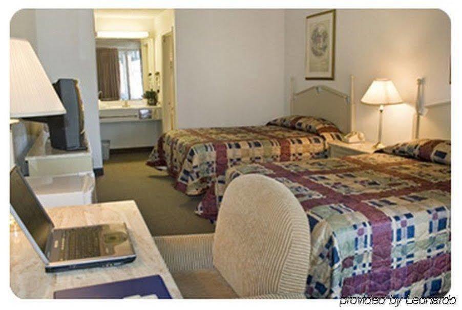 Bestway Inn - Madison Esterno foto