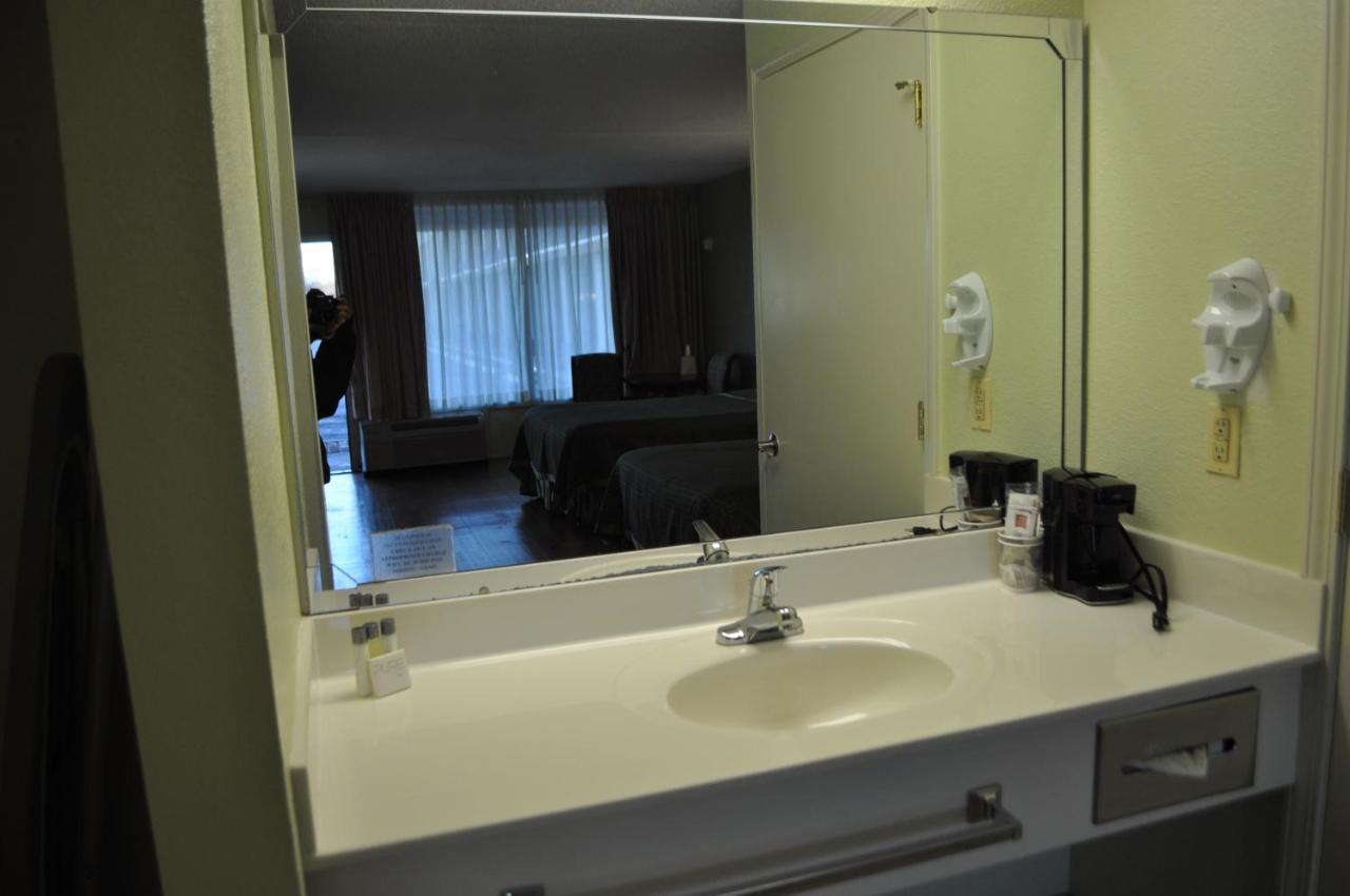 Bestway Inn - Madison Esterno foto
